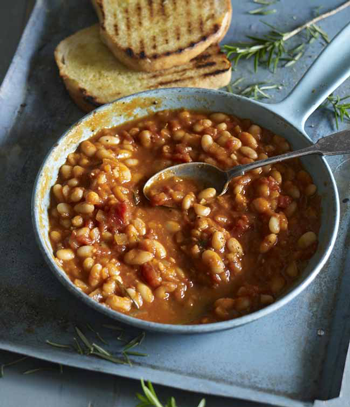 Homemade baked beans